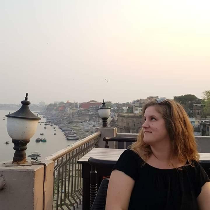 Hotel Sita Palace On Heritage Ghats Of Benaras Varanasi Exterior foto