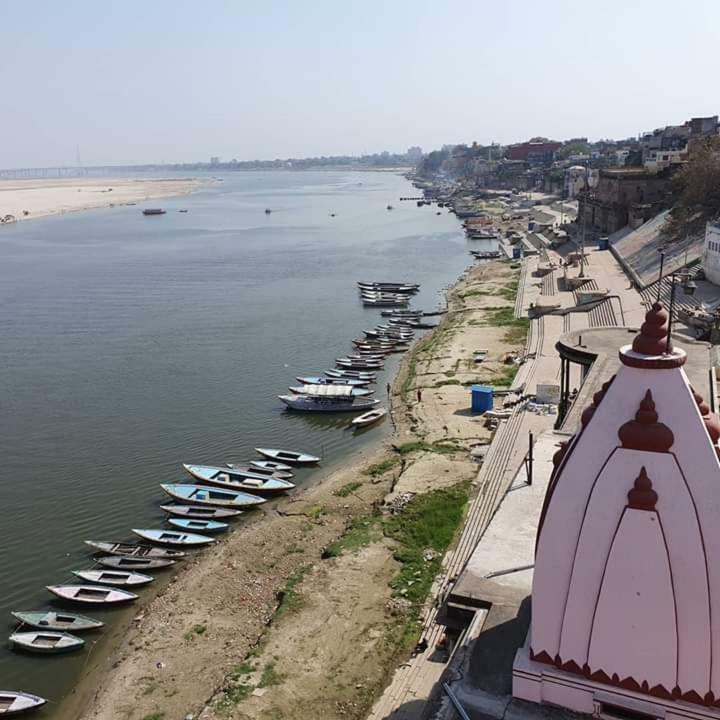 Hotel Sita Palace On Heritage Ghats Of Benaras Varanasi Exterior foto
