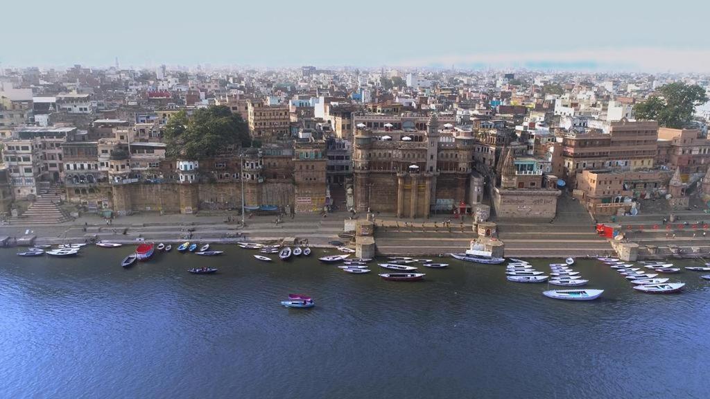 Hotel Sita Palace On Heritage Ghats Of Benaras Varanasi Exterior foto
